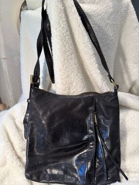 HOBO Black Leather Shoulder Bag with Zip Accent